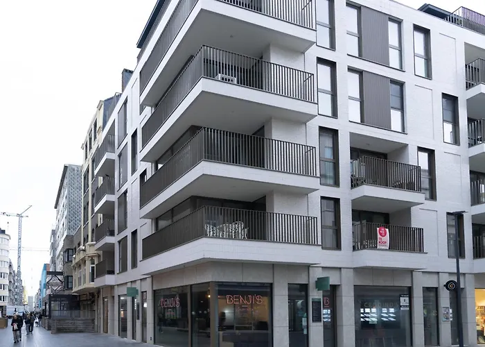 Modern 2-bedroom With Balcony Apartment Ostend